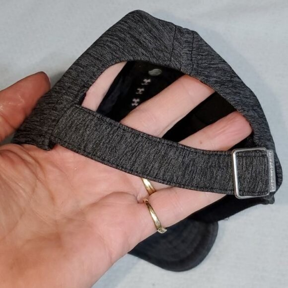 Under Armour Embroidered Women's Logo Baseball Hat - Picture 4 of 6